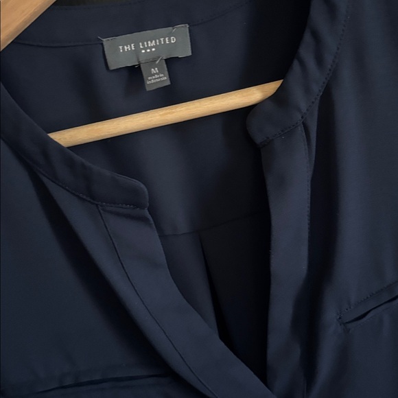 Navy Shell Top - Picture 2 of 2